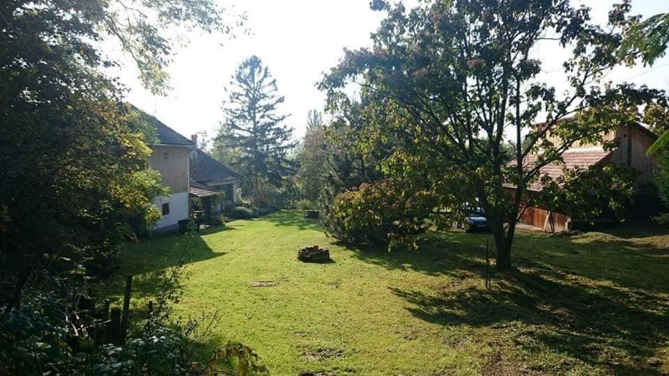 Nyugalomsziget Villa Kotcse Exteriör bild